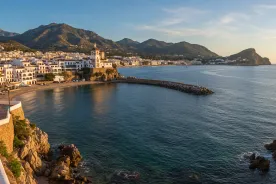 Properties for sale in Puerto de Cabopino Marbella